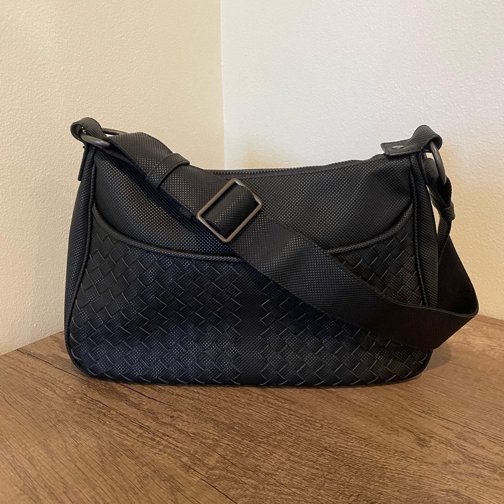 BOTTEGA VENETA INTRECCIATO Shoulder Bag